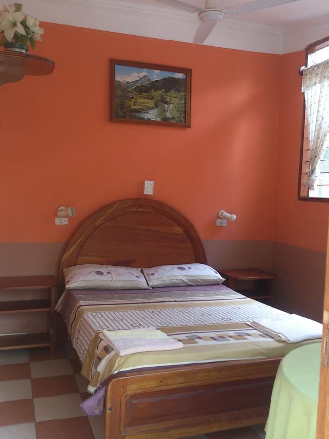Hostal Santa Ana Rurrenabaque Zewnętrze zdjęcie